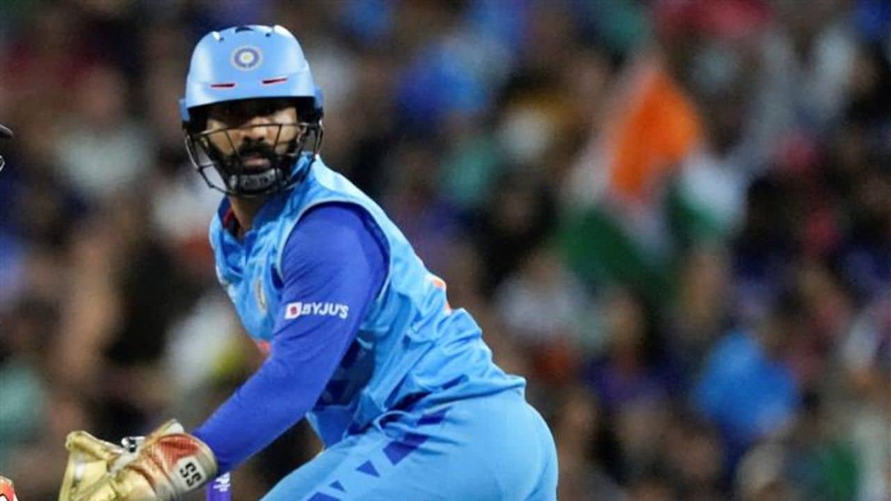 Dinesh Karthik Injury Report And Return Date News As Video Of Him