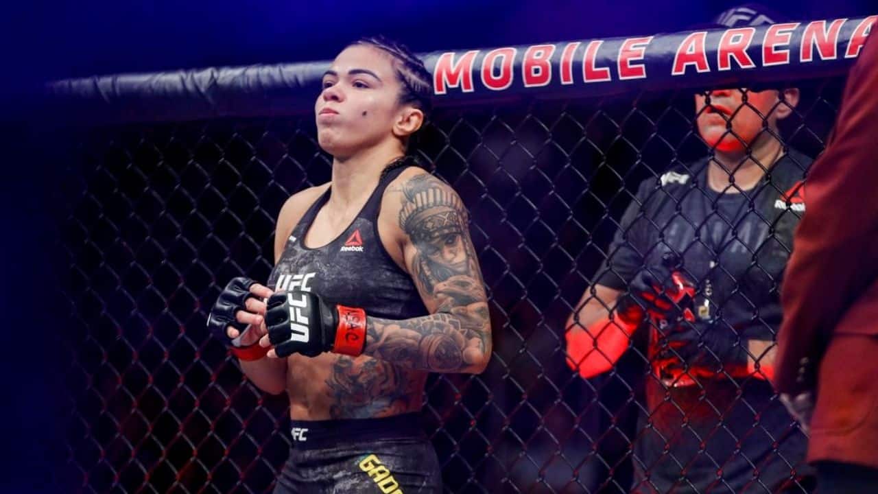 Watch “Bring a vibrator. A lot of lube,” Ex-UFC Star Claudia Gadelha Gives Advice On Anal Sex In Viral Video