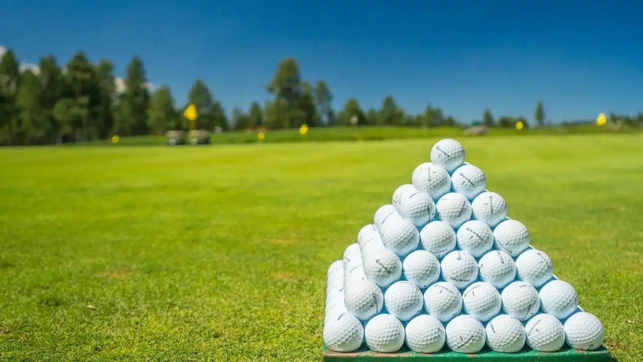 Who is golfer JJ Spaun, bio, age, height, parents, wife, college, ethnicity, career earnings and net worth