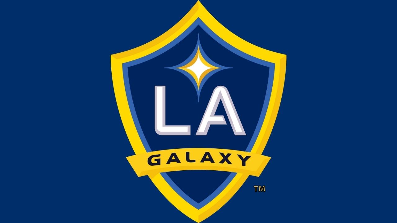 Douglas Costa LA Galaxy Transfer News, Salary, Contract, Stats, Club  History, FIFA 22 Rating, Age, Height, Girlfriend, Net Worth - The  SportsGrail