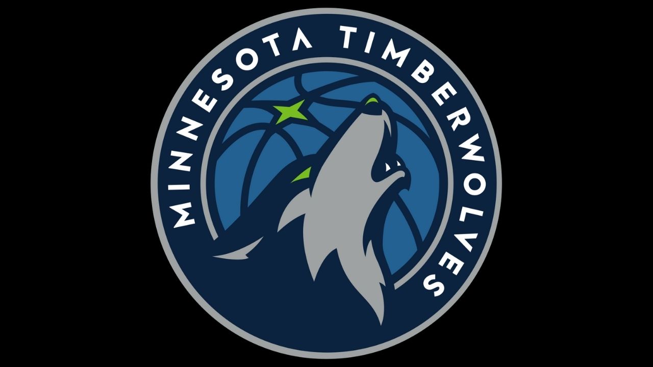 Watch Minnesota Timberwolves fan caught allegedly snorting coke inside Target Center, video goes viral