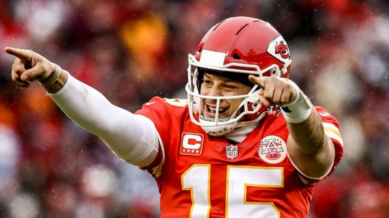 Patrick Mahomes Denis Reports Of Telling Fiancé Brittany Matthews And Brother Jackson To Stay Away From His NFL Games 