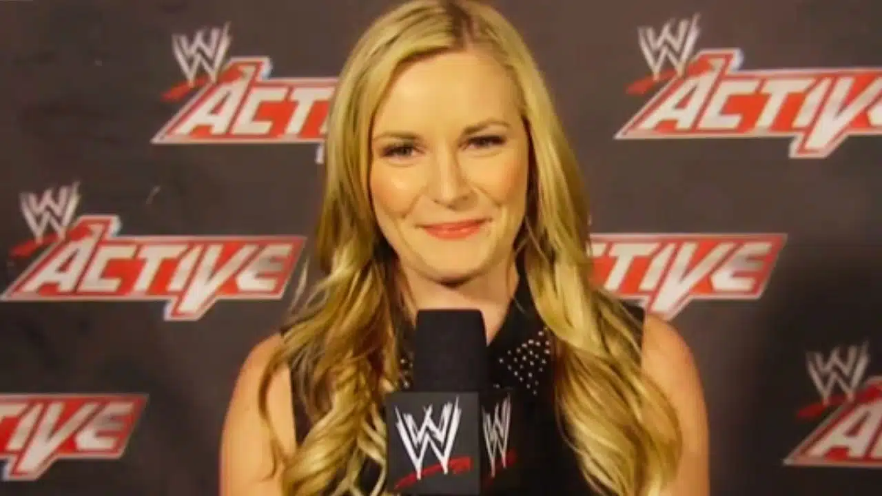 WWE Female Commentators And Announcers: Contracts, Salary And Details ...