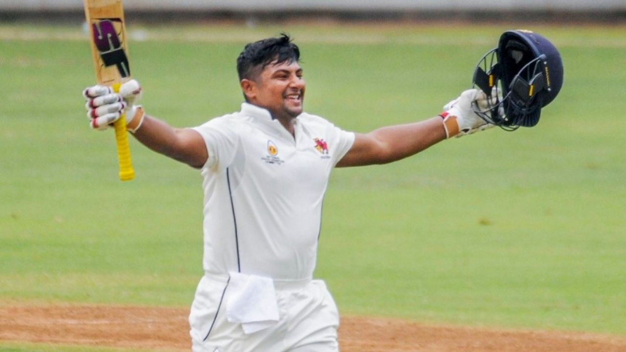 Who is cricket coach Naushad Khan father of Sarfaraz Khan, biography, age, wife name, son and profession