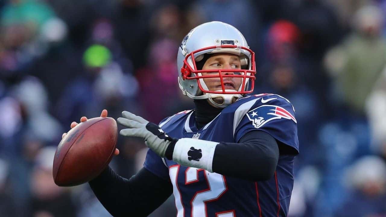 Tom Brady 10-year $375 Million Contract With FOX Sports To Call NFL ...