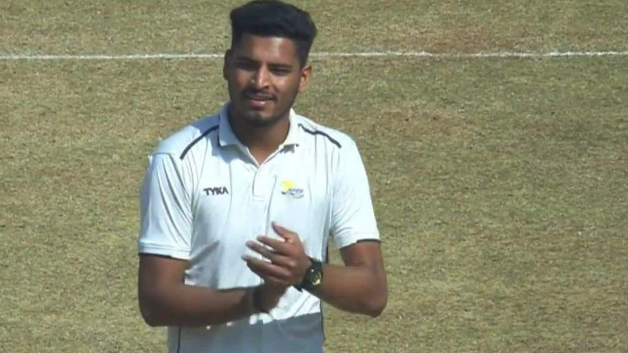 Vaibhav Arora Biography, Age, Height, Story, Bowling Stats, Wickets, IPL 2022 Salary,