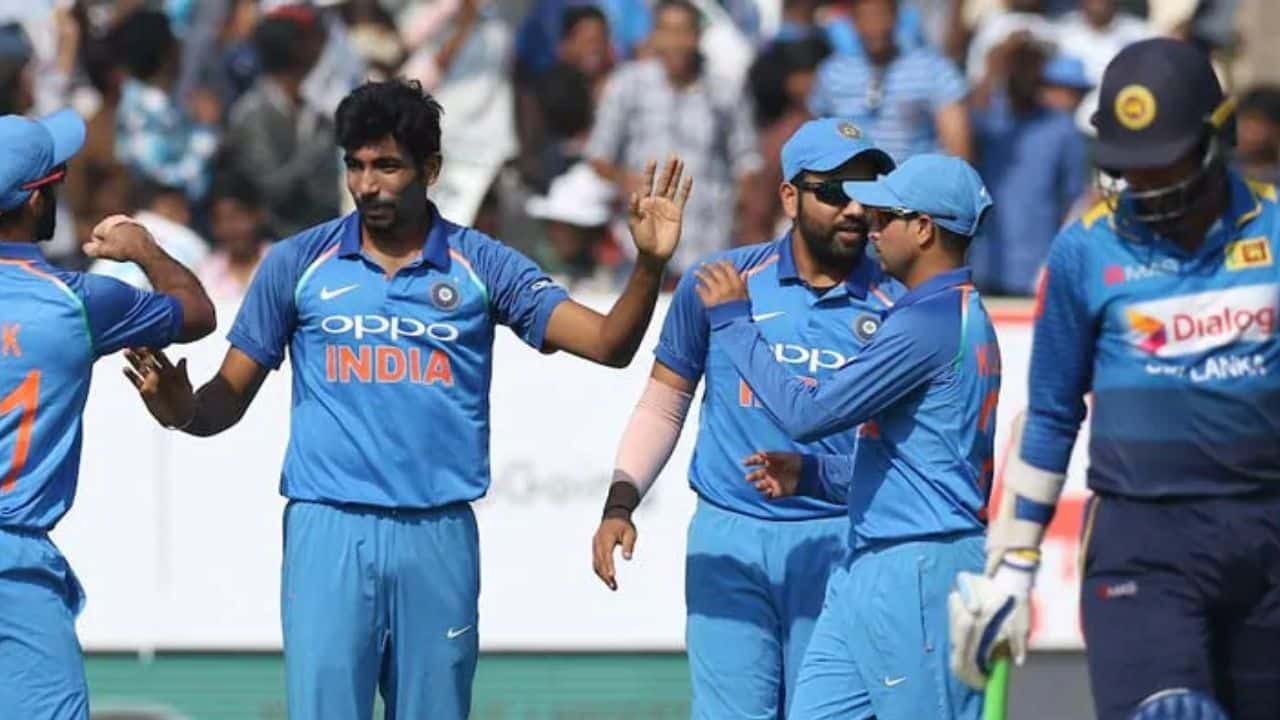 Watch Sri Lanka vs India 2021 Ka Match: क्वारंटाइन में म्यूजिक एंड माइम नाम का गेम खेल रहे हैं शिखर धवन और पृथ्वी शॉ, BCCI ने शेयर किया वीडियो