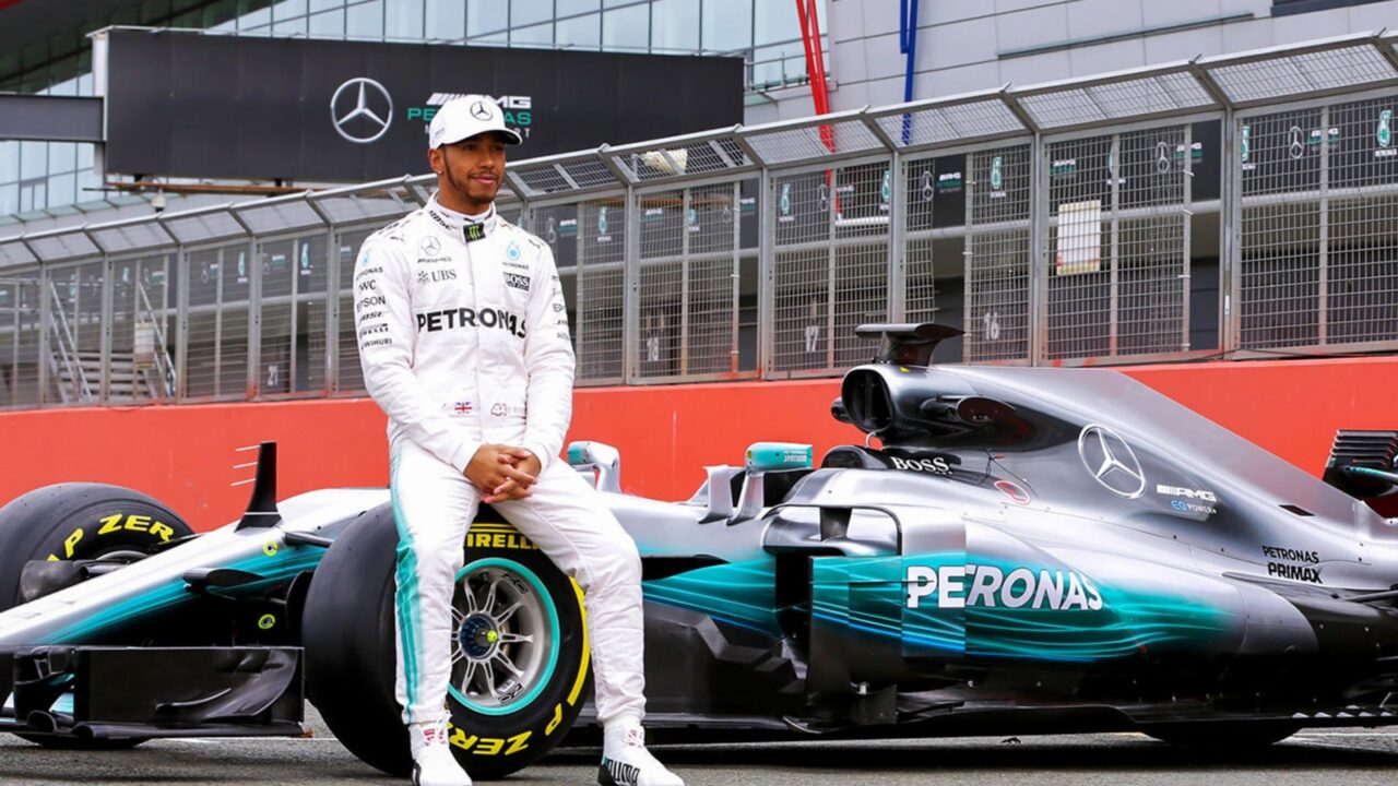 Lewis Hamilton Willing To Consider New Mercedes Contract And Pay Cut But Demands Huge Clause