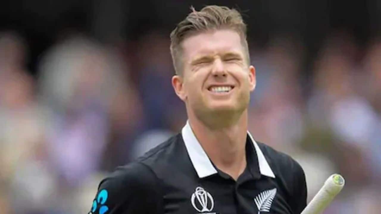 “Ishant a big fan of The Hundred,” Jimmy Neesham Mocks Ishant Sharma After He Bowls 10 Ball Over During England vs India 3rd Test Match