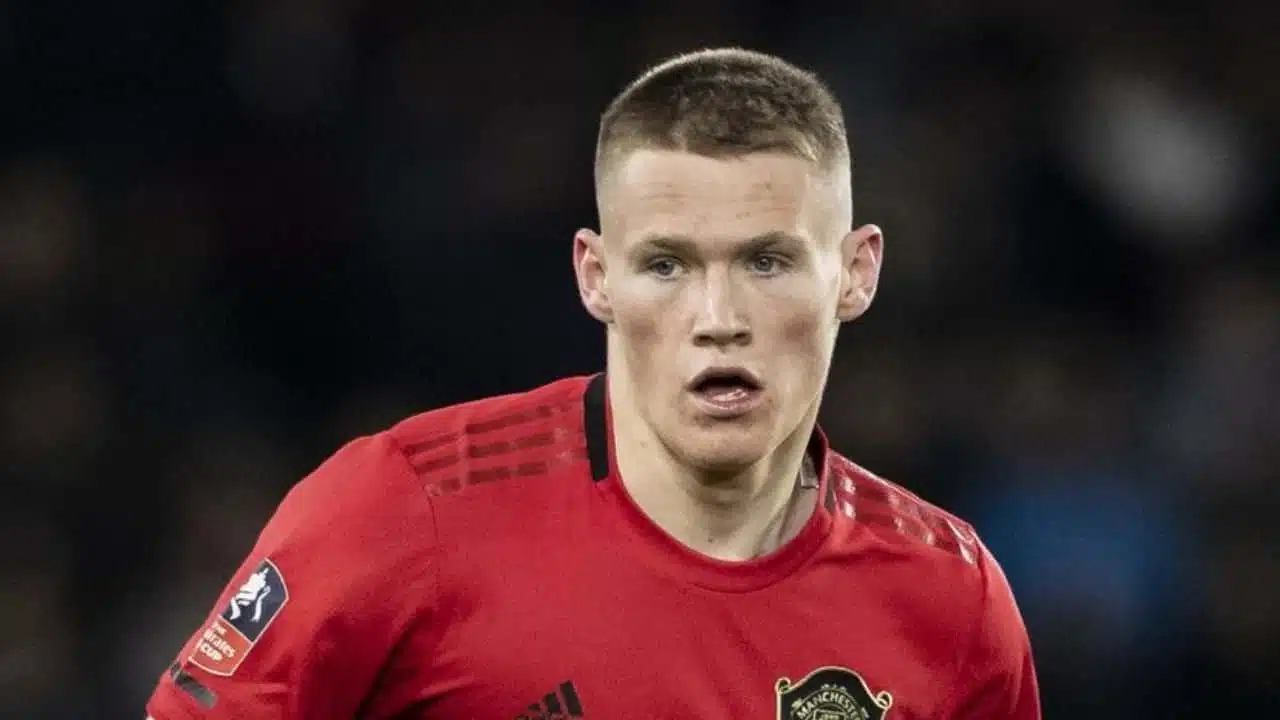 Watch video of Scott McTominay smoking cigarette and drinking whiskey during Napoli title victory parade goes viral