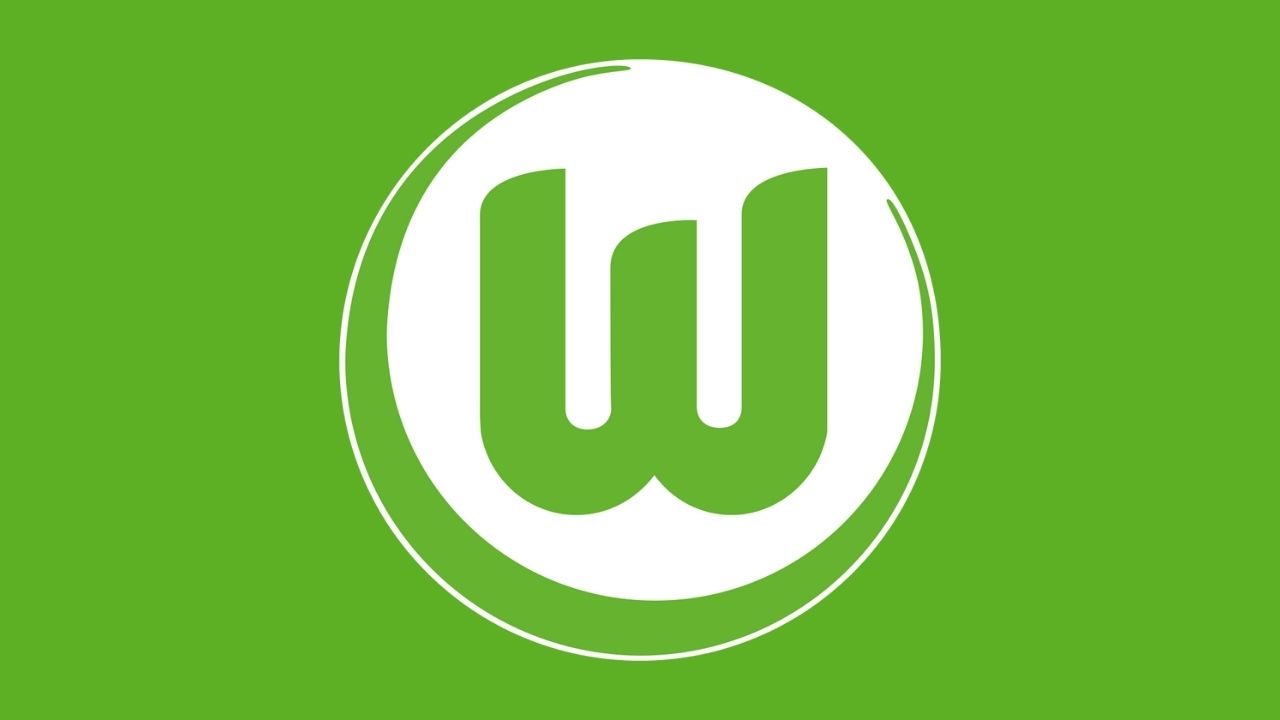 Who is Wolfsburg defender Maxence Lacroix, bio, age, height, parents, siblings, number, stats