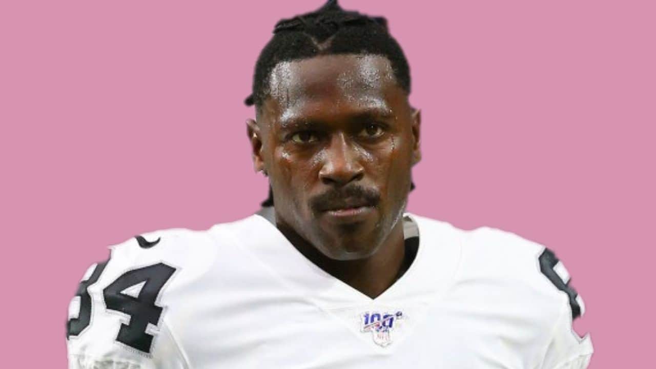 Iâ€™m a chocolate guy," Antonio Brown Reacts To Asian Doll Shooting Her ...