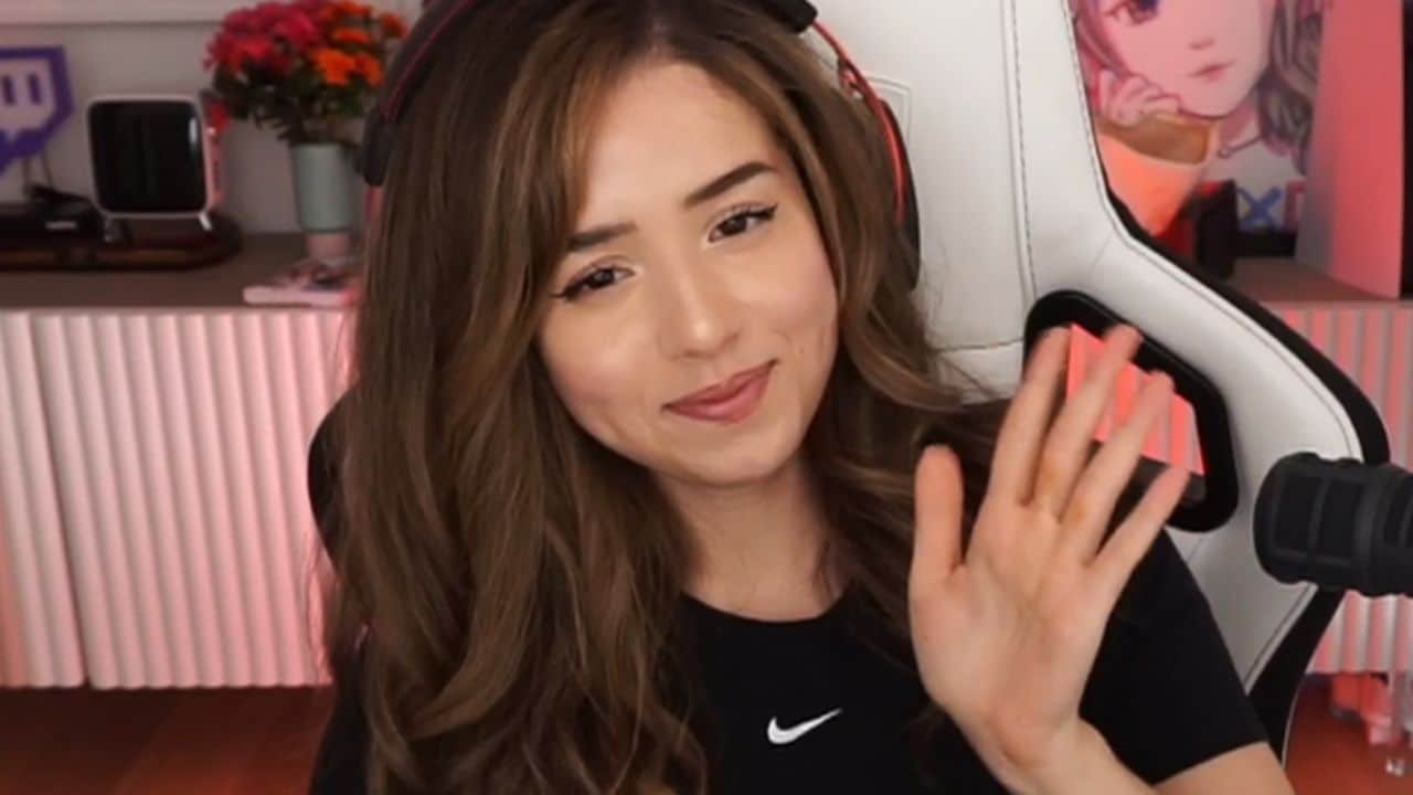 Watch Pokimane displays gang signs during live stream, video goes viral ...