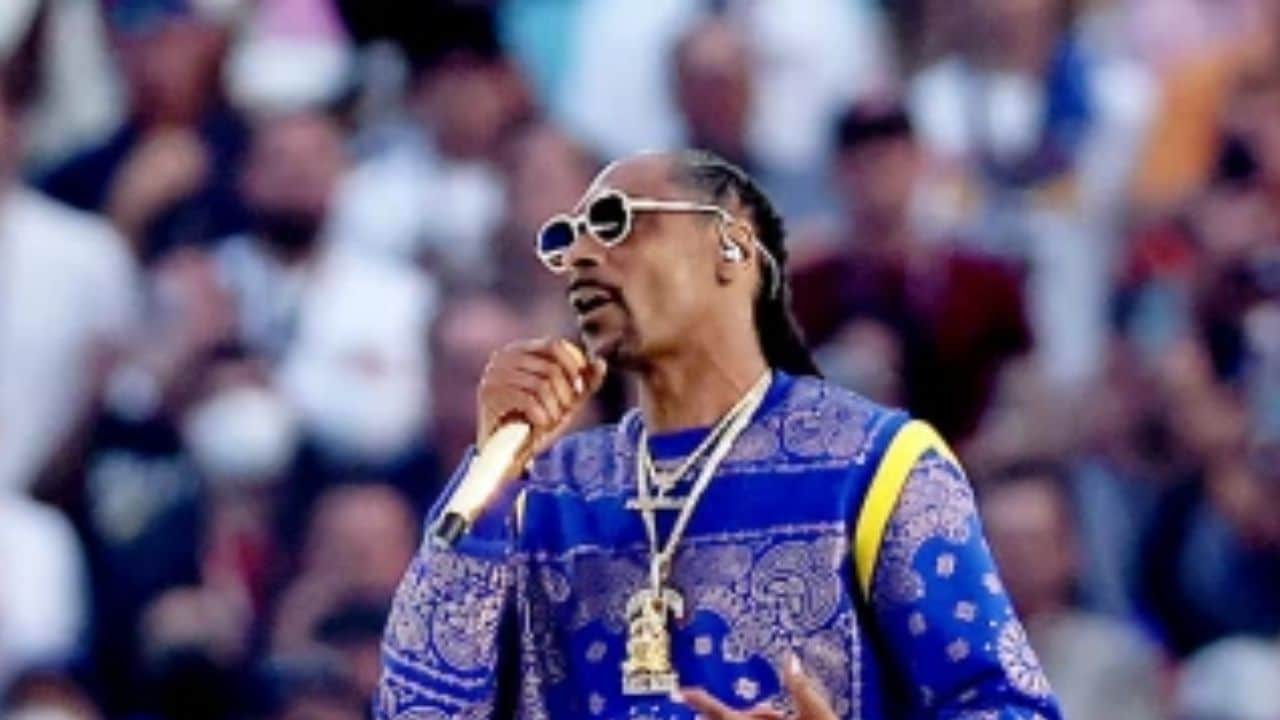 How many joints does Snoop Dogg smoke in one day as he reveals he’s quitting smoking