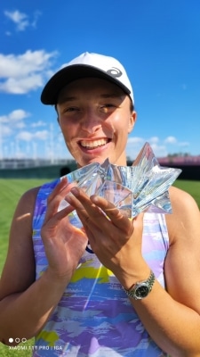 Iga Swiatek triumphs at BNP Paribas Open; rises to No.2 in the world
