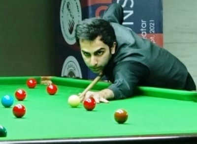 Pankaj Advani lifts Asian Billiards championship trophy (Ld)
