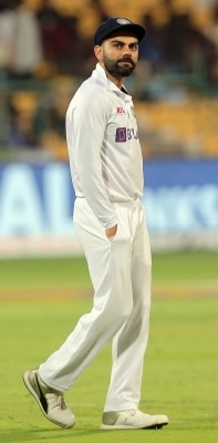 Four Virat fans arrested for breaching security to click selfies