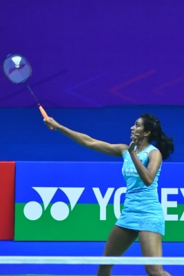 P.V Sindhu beats Ongbamrungphan to clinch Swiss Open title