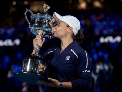 World No.1 women’s tennis player Ashleigh Barty announces shock retirement