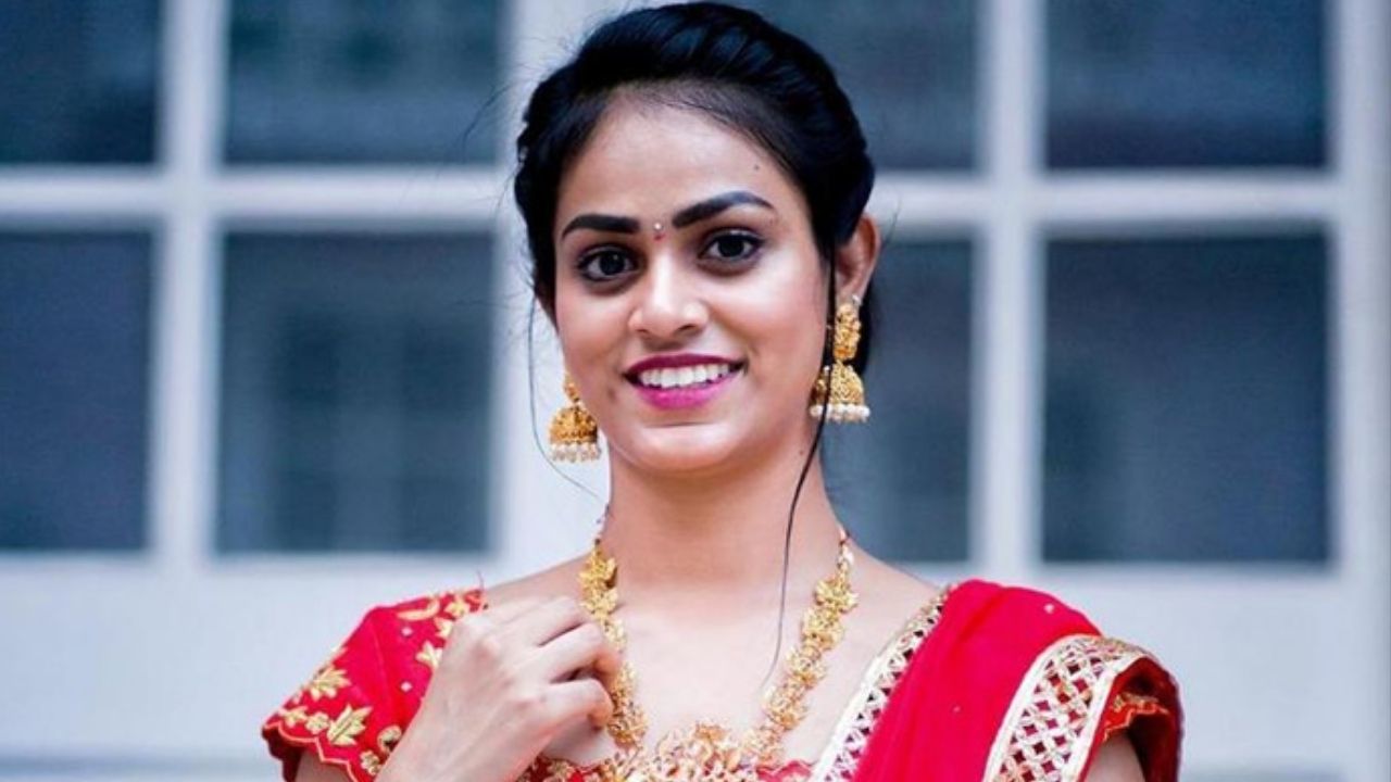 Dolly D Cruze Gayathri Death Reason, Car Accident News, Age, Biography,  Family, Parents, Video, Short Film Actress Photos, Instagram - The  SportsGrail