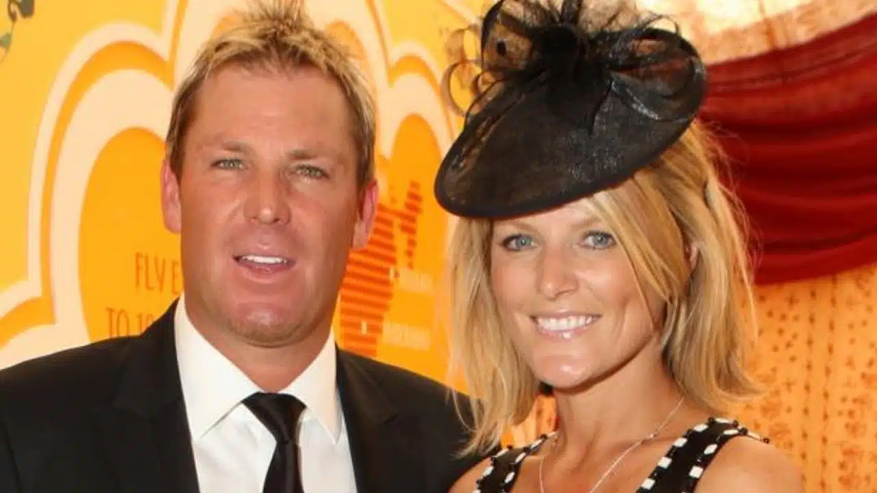 Simone Callahan Biography, Age, New Partner, Boyfriend, Shane Warne Ex-Wife, Yoga Trainer, Net Worth