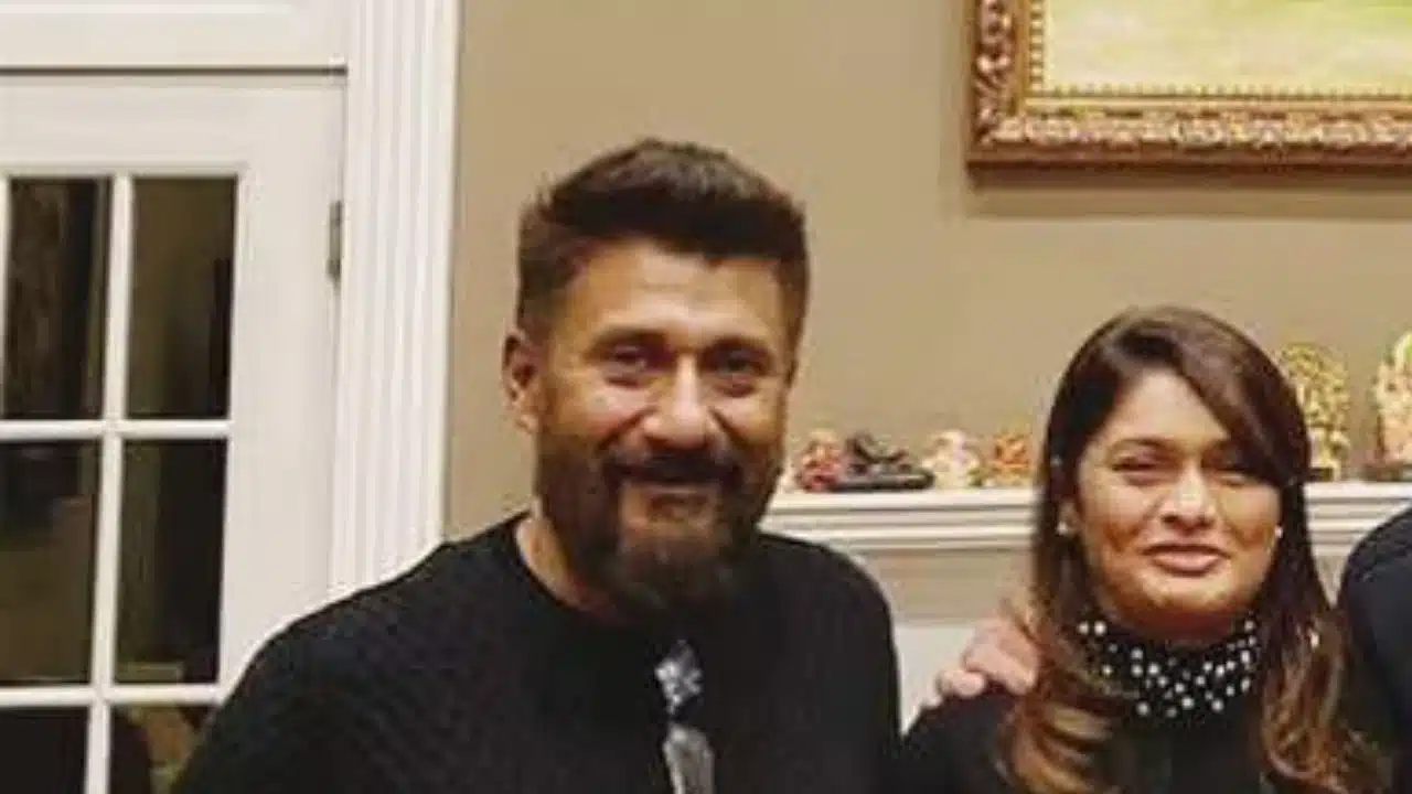 Pallavi Joshi Life Biography, Age, Family, Husband, Role In The Kashmir Files, Movies, Serials, Instagram, Net Worth