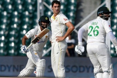 Lahore Test evenly poised after Pakistan openers make brisk start against Australia