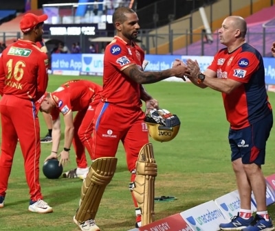 IPL 2022: Shikhar Dhawan’s unbeaten 88 takes Punjab Kings to 187/4 against Chennai (Ld)