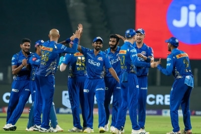 IPL 2022: Calls for Mumbai Indians to follow CSK’s template to get back to winning ways