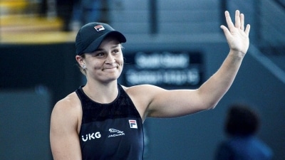 Ashleigh Barty decides to play in global golf event after tennis retirement