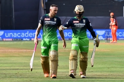 IPL 2022: Had thought of ‘retiring out’ to get Dinesh Karthik at crease, reveals du Plessis