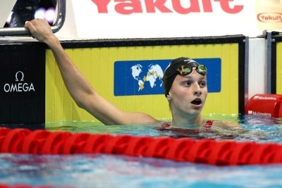 World Swimming Championship: Canada’s McIntosh breaks world junior record; U.S. bag women’s 4x200m relay