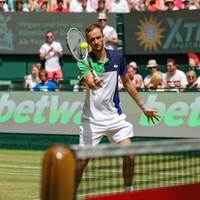 Hurkacz wins a thriller against Kyrgios; to clash with No.1 Medvedev in final