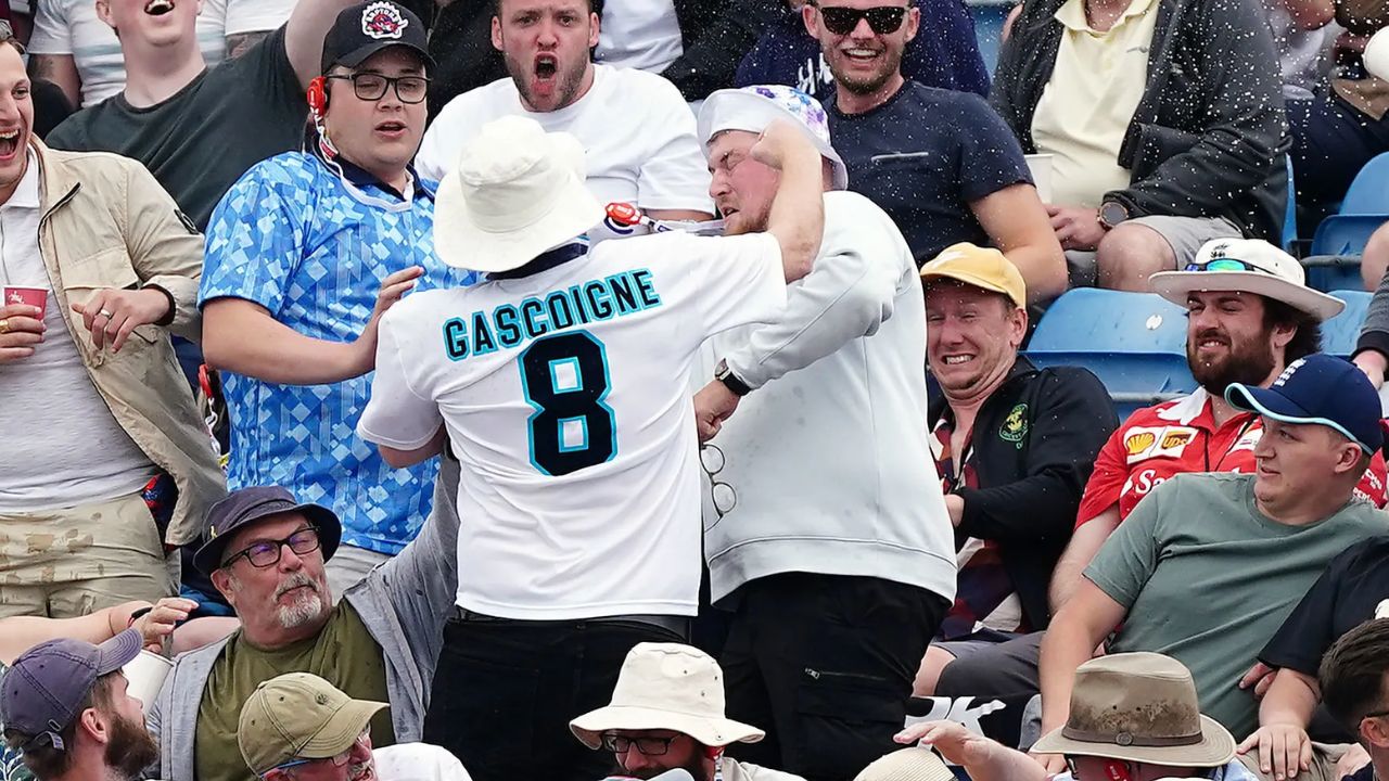 Watch Insane Fight Breaks Out Among Fans During England vs New Zealand 3rd Cricket Test 2022 In Leeds Headingley, Video Goes Viral