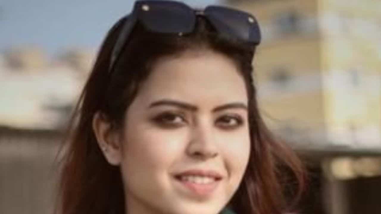 Who Is Khalid “Sunny” Niaz Boyfriend Of Saba Ibrahim, Biography, Age, Instagram, Engagement News