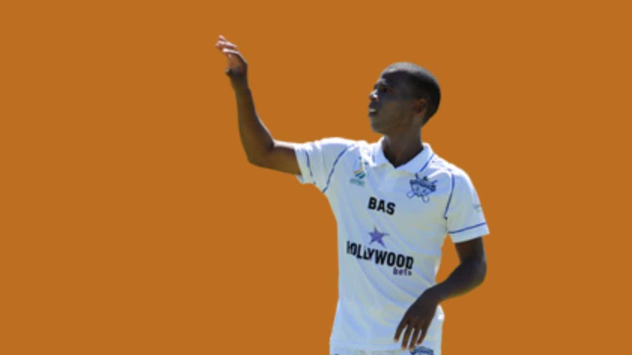 Cricketer Mondli Khumalo Biography, Age, Height, Family, Career Stats, Attack News, Health Update