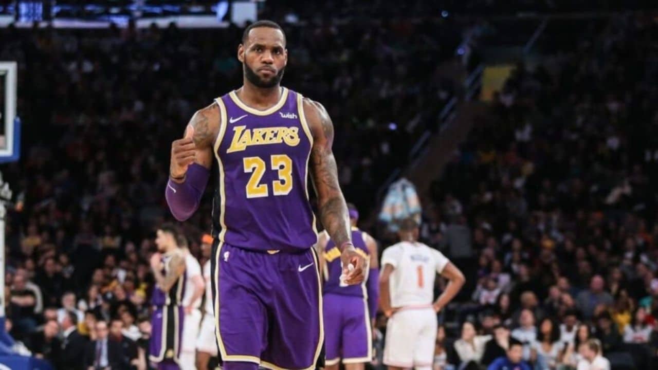 “Everyday a new athlete creepin,” Instagram Model Just Ghazal Claims LeBron James Is Stalking Her