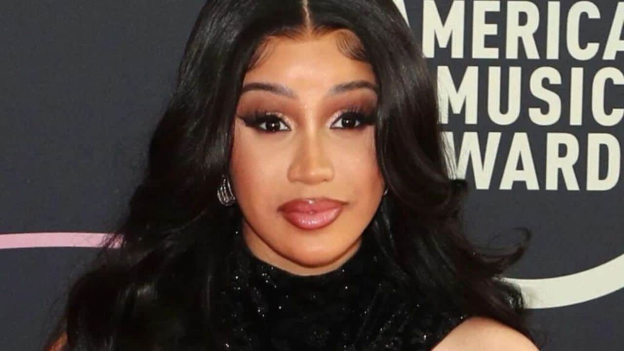 "I Don't Do Coke," Cardi B Lashes Out At Jake Shields After He Compared ...