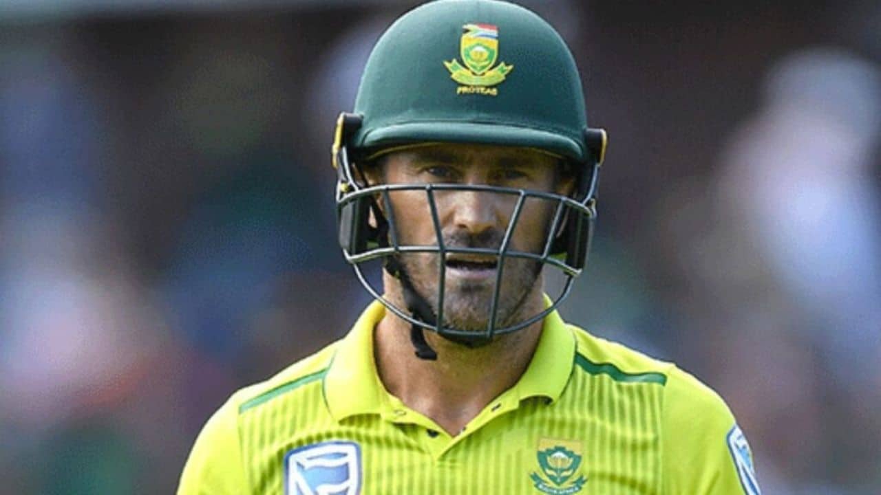 Watch “Ee sala cup nahi,” Faf du Plessis messes up RCB slogan Ee sala cup namde, video goes viral
