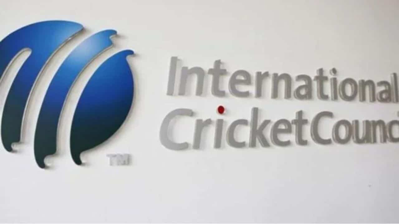 explained-what-is-obstructing-the-field-in-cricket-icc-law-37-meaning