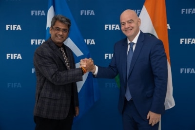 AIFF President, Secretary-General meet FIFA President in Doha