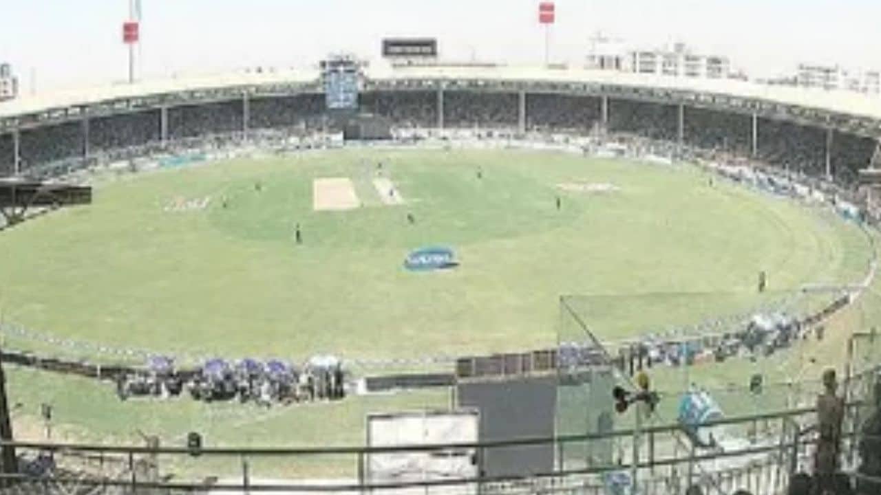 National Cricket Stadium Karachi Pitch Report Today Match, Weather Forecast, Records, Batting Or Bowling, PAK vs ENG 1st T20 2022 Playing 11