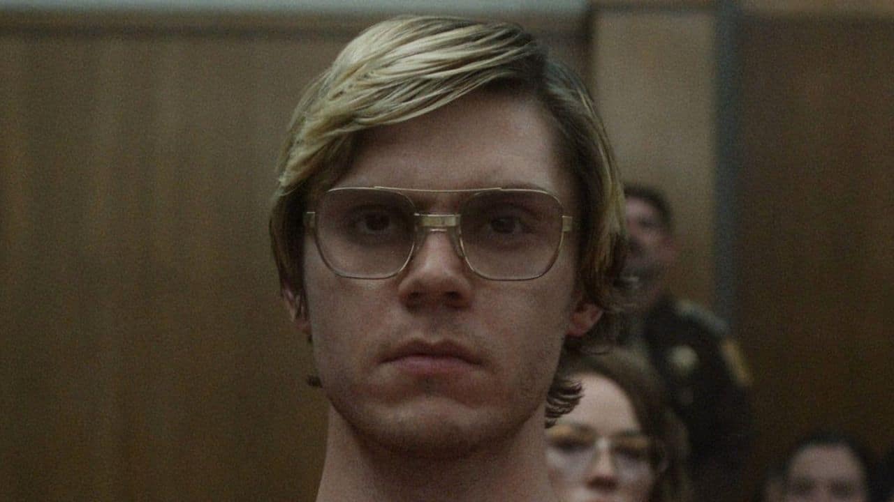 How Did Jeffrey Dahmer Die His Early Life And Cause O - vrogue.co