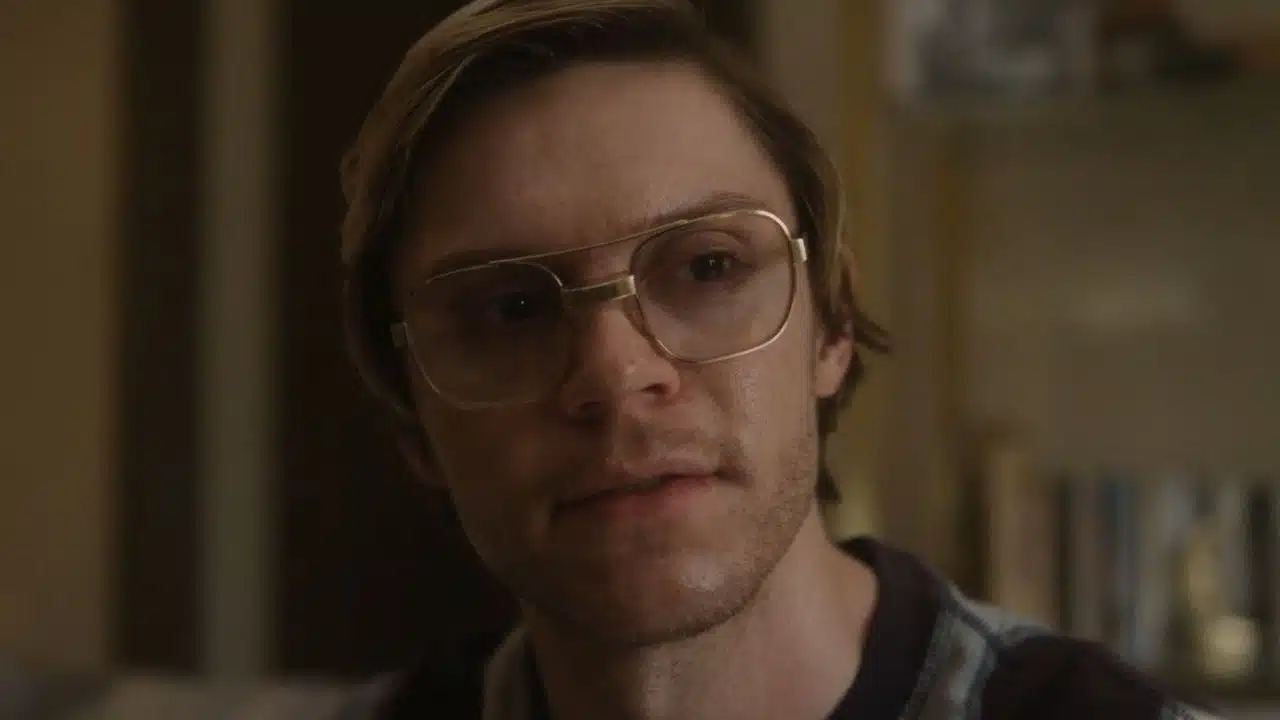Jeffrey Dahmer Aviators Glasses Name And Style And Why They Are Notorious With Serial Killers