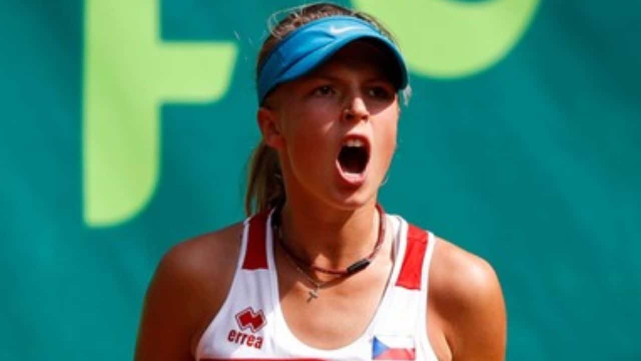 Linda Fruhvirtova Biography, Age, Height, Family, Sister, WTA Ranking ...