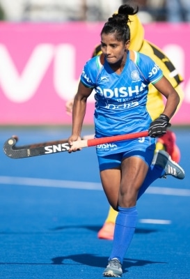 Hockey: India’s Mumtaz Khan, Timothee Clement of France named FIH ‘Rising Stars of the Year’