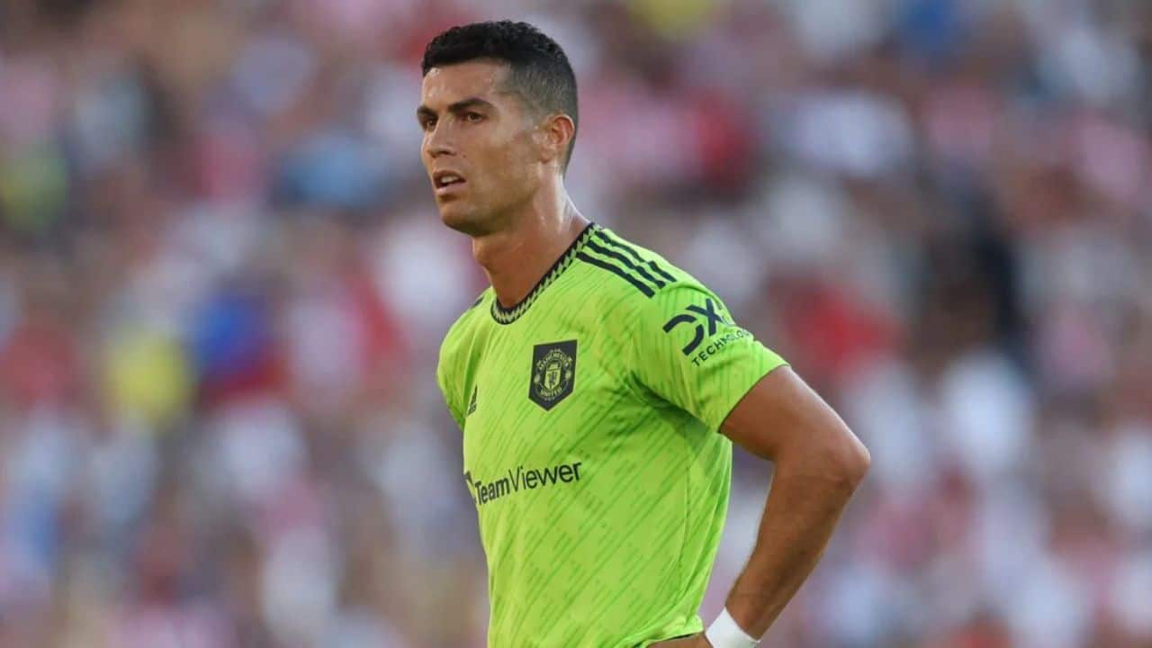 Watch Cristiano Ronaldo Ignores Gary Neville After He Said Manchester United Would Be Better Without Him, Video Goes Viral