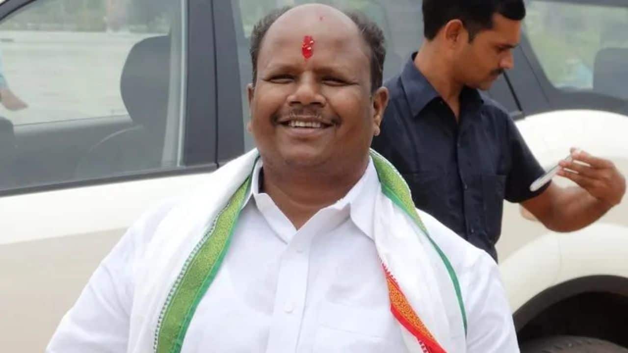 Who Is Manoj Singh Mandavi Chhattisgarh Assembly Deputy Speaker, Biography, Age, Family, Son, Party, Death Reason, News, Twitter