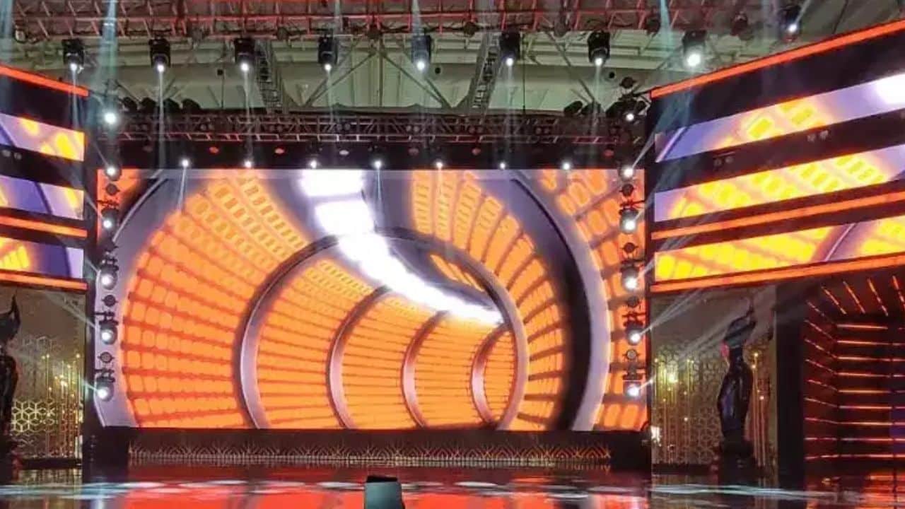 69th Filmfare Awards 2024 full show on TV date, time, channel and where