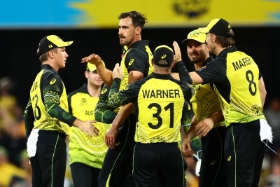 T20 World Cup: Australia hammer Ireland by 42 runs